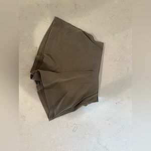 Lululemon Ribbed Softstreme High-Rise Short 2"